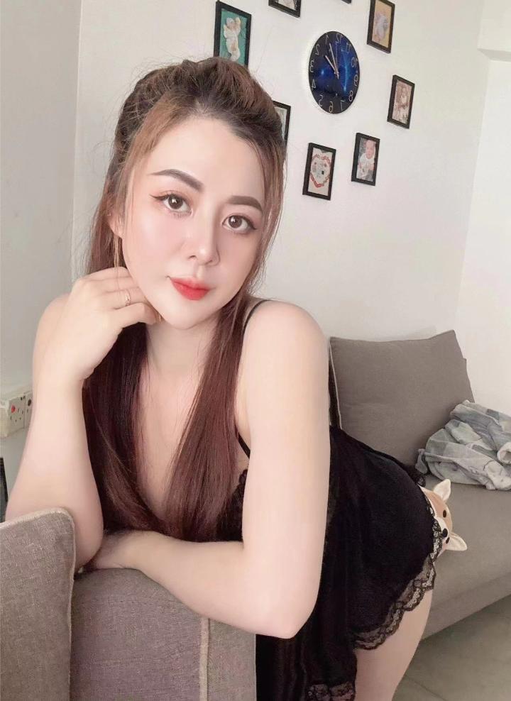 204258zgvq9bg9a9gf5qvd.jpg