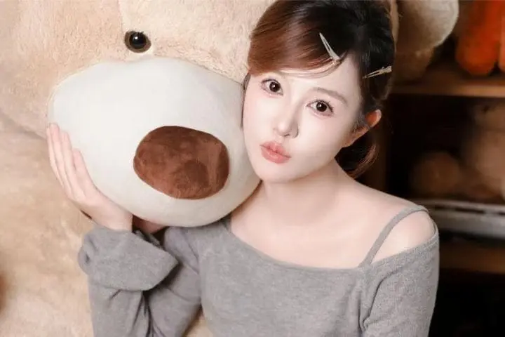 1.webp