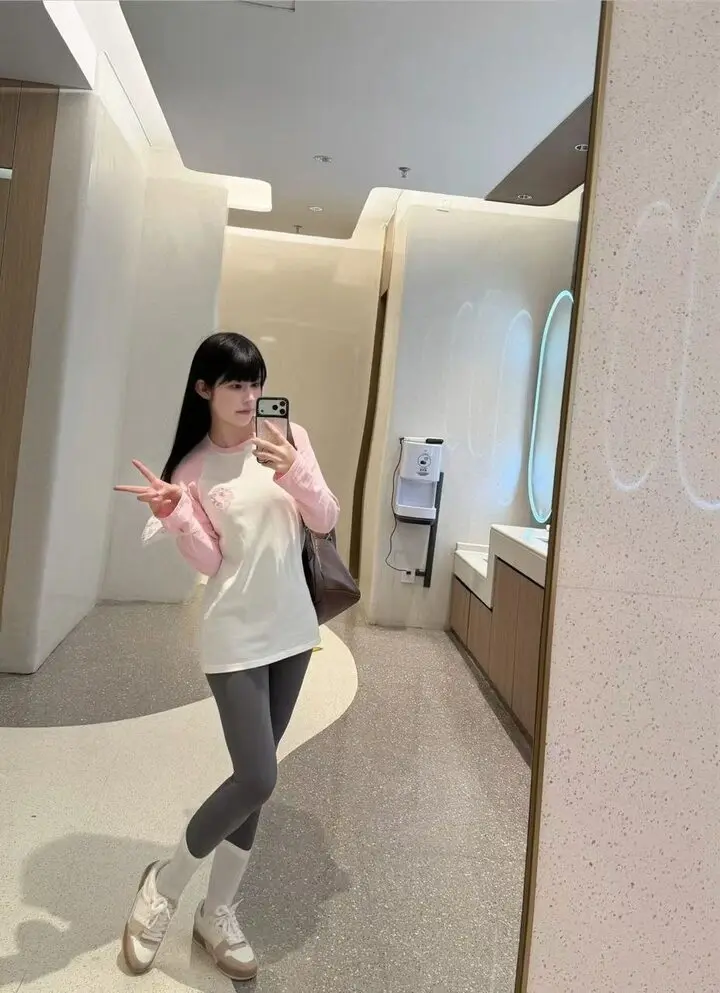 0.webp