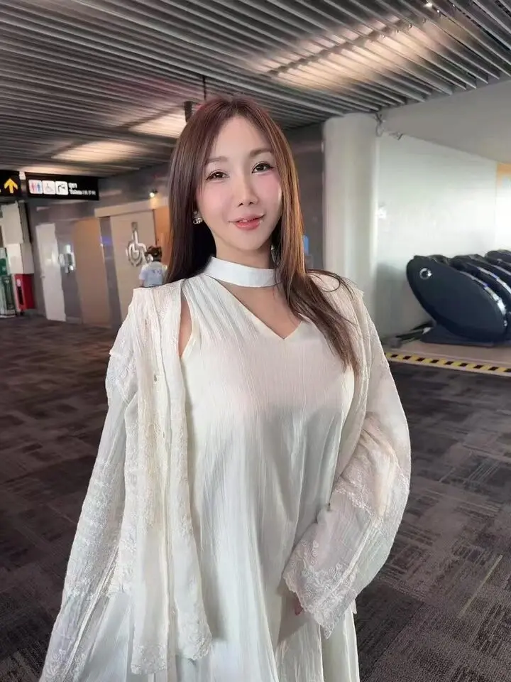 2.webp