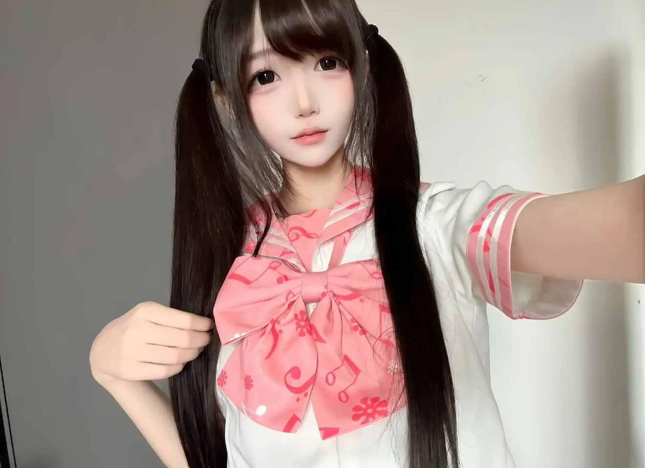 0.webp